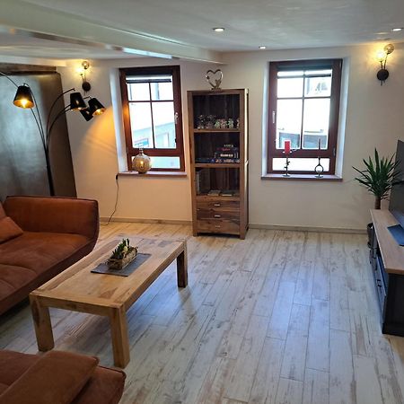 Gaestehaus Merlin Mit Saunabereich Bad Bergzabern Exterior foto